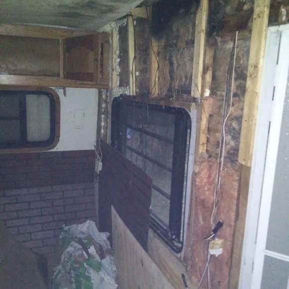 Camper located pineville la - Picture 13 of 16